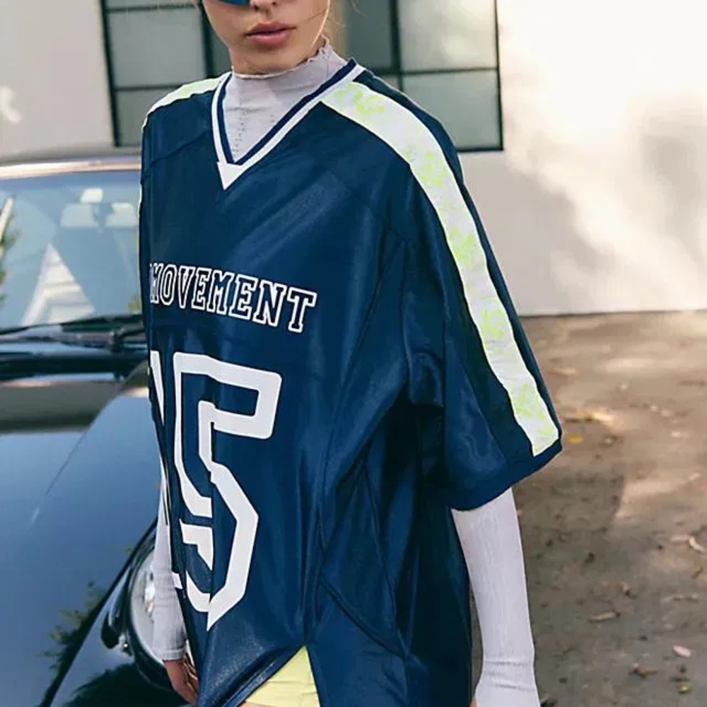 Free People Movement Happy Camper Tee Navy Sports Jersey NWOT - Picture 2 of 8